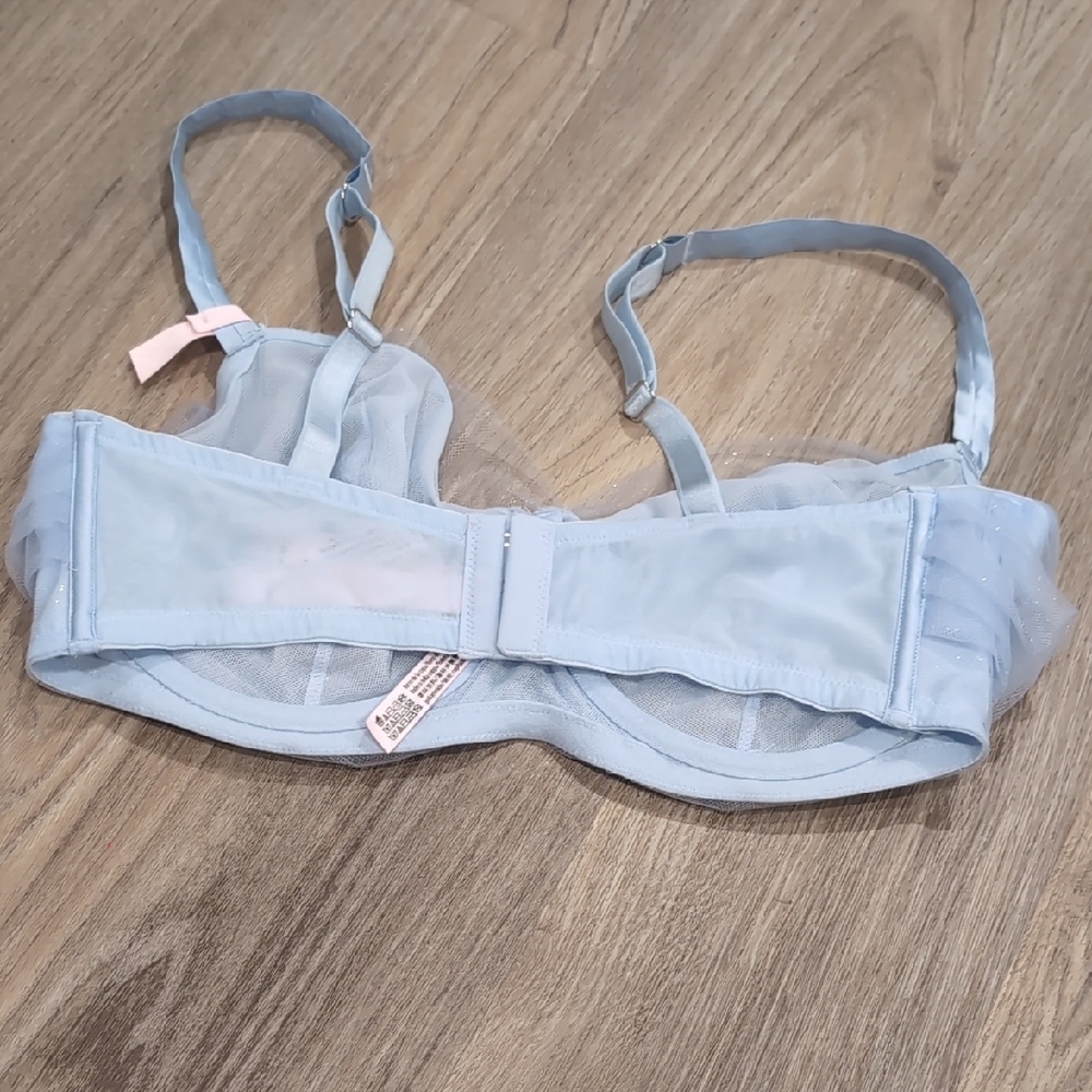 Victoria's Secret Light Blue Sheer Bra - Picture 4 of 6